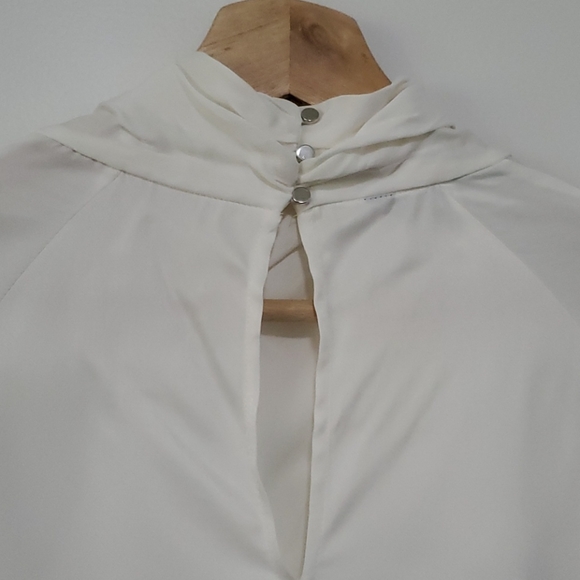 ZARA Ecru Twist Blouse - Picture 9 of 9